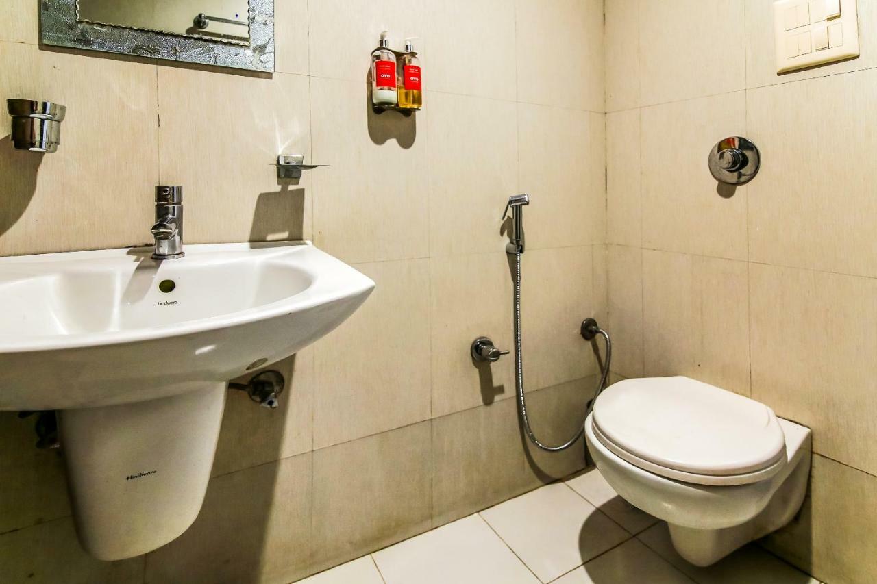 Oyo Flagship 37488 Hotel R V Regency Amritsar Exterior photo