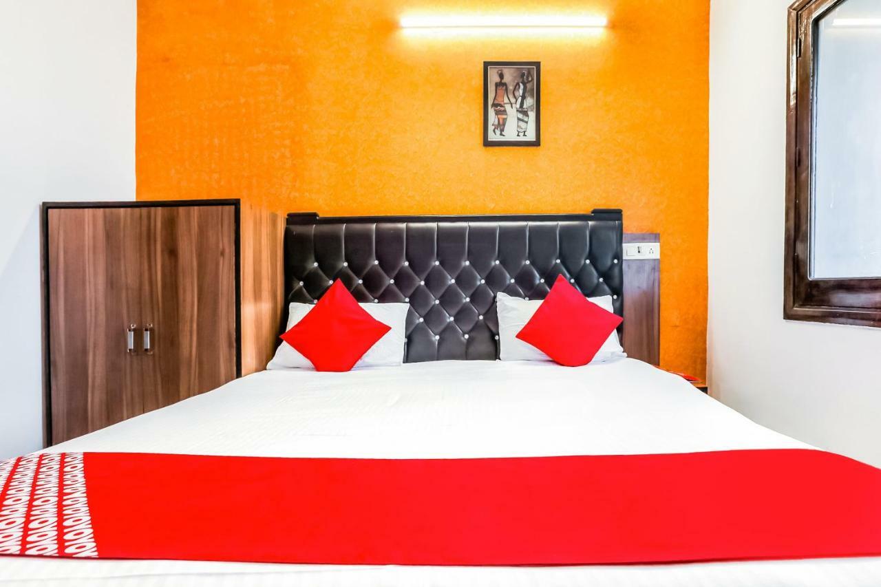 Oyo Flagship 37488 Hotel R V Regency Amritsar Exterior photo
